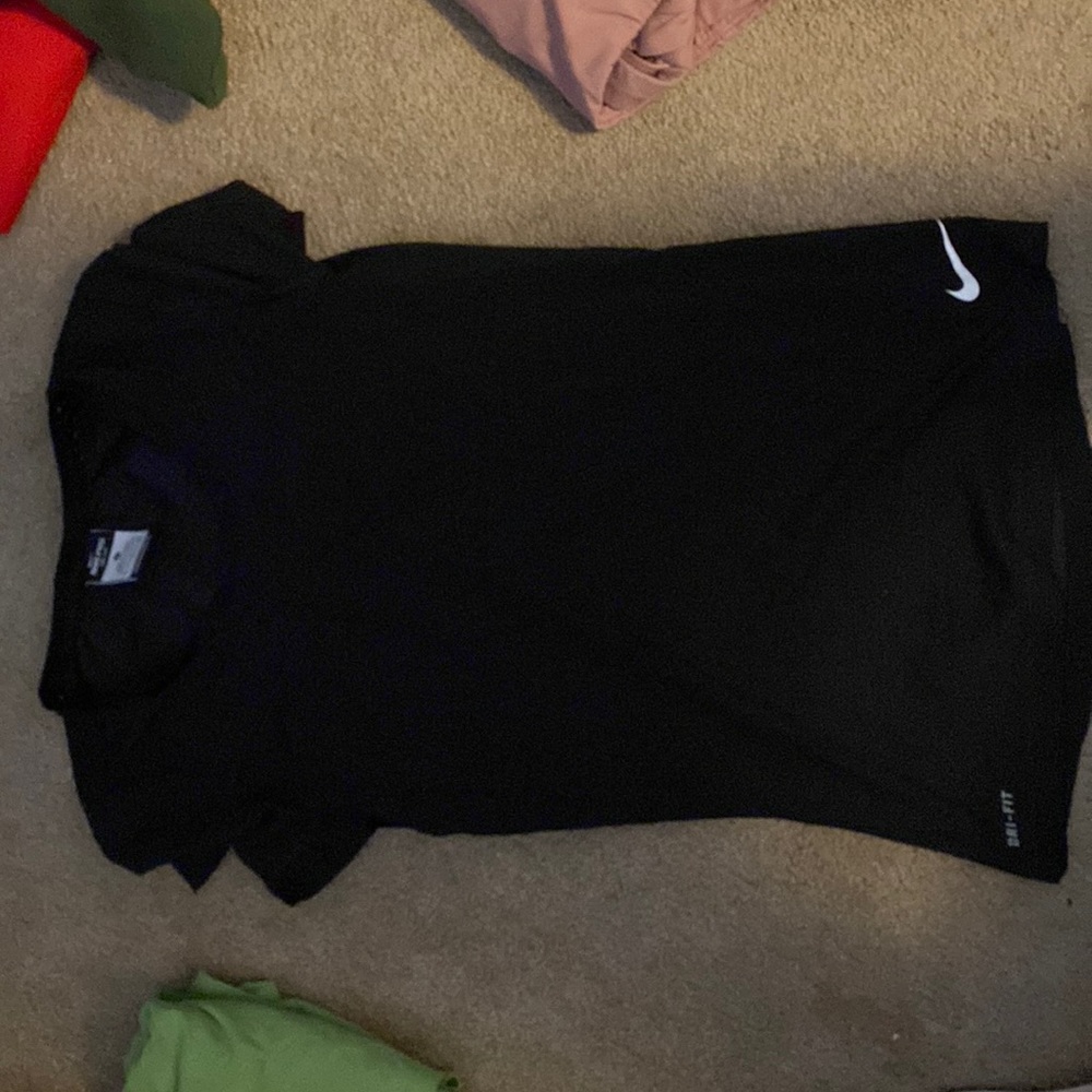 Nike workout top